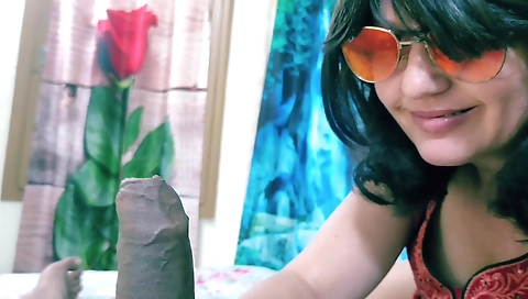 Brunette mature milf takes off her sexy stockings and fucks