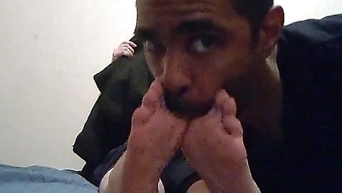 Amateur blondie enjoys a perfect foot fetish video