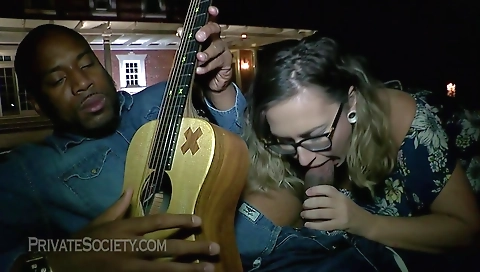 Blonde tattooed milf and her ex in hot homemade video