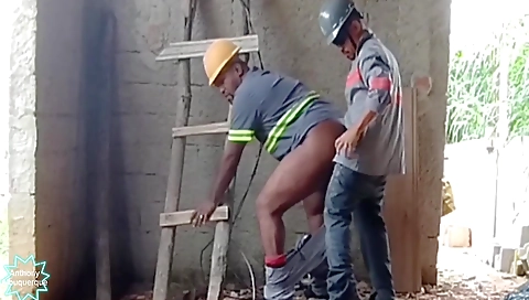 Ebony hottie is fucked and deep throated in a big interracial sex