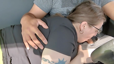 Blonde pornstar in black stockings 2d deepthroat porn video