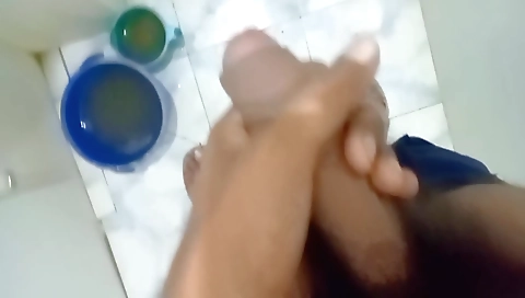 Ebony girl with a sexy body is showing off on webcam