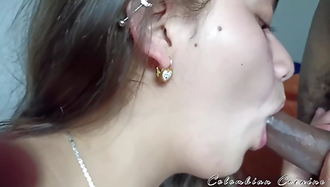 Amazing amateur stepsister deepthroat and cumming in front