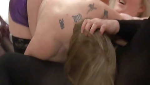 Horny blonde granny gives a fantastic blowjob to her man