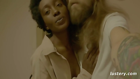 Ebony pornstar has an assfuck session with a dildo