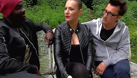 Ebony chicks riding big cock in a big booty threesome